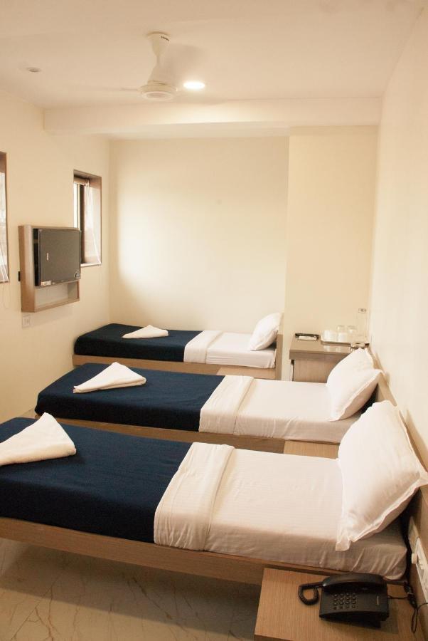 City Hotel Mumbai Eksteriør bilde