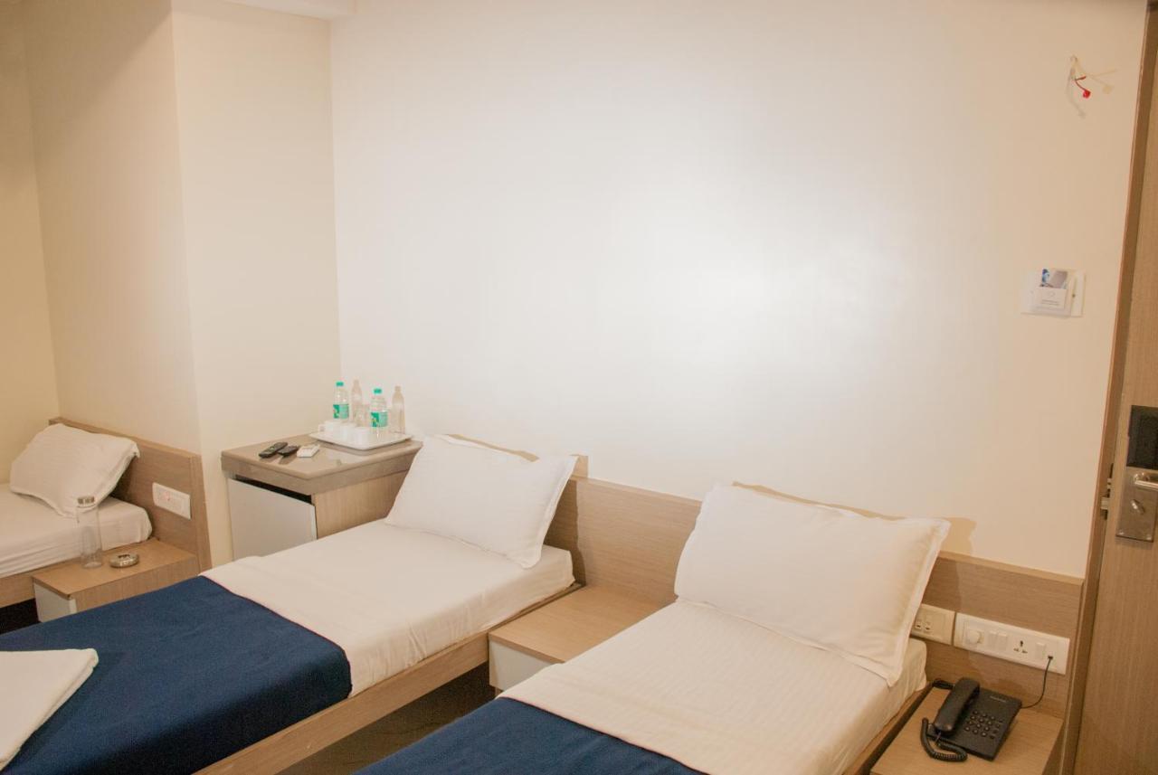 City Hotel Mumbai Eksteriør bilde